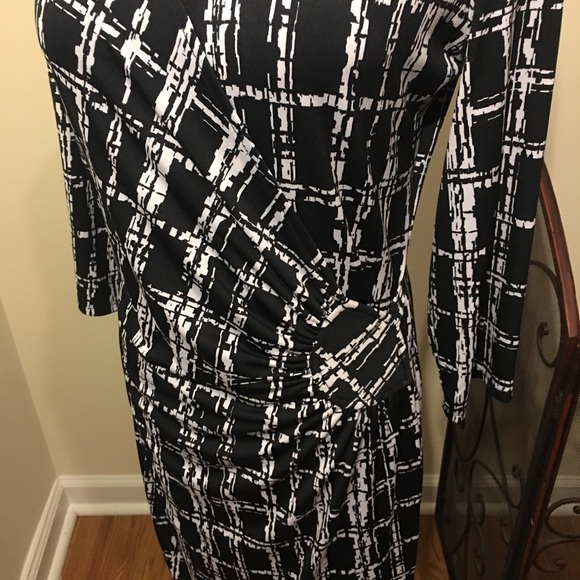 AA Studio Dress - Picture 2 of 8